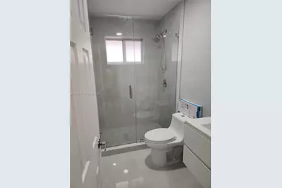 950 NW 36th Ave #0, Miami, FL 33125 - Photo 7