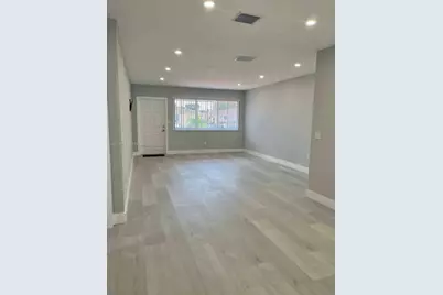 950 NW 36th Ave #0, Miami, FL 33125 - Photo 11