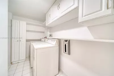 5401 Collins Ave #1135, Miami Beach, FL 33140 - Photo 25