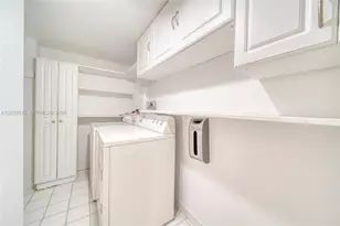 5401 Collins Ave, Miami Beach, FL 33140 - Photo 25