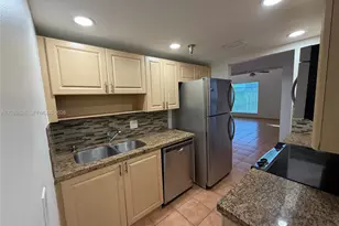 10641 SW 108th Ave, Miami, FL 33176 - Photo 3