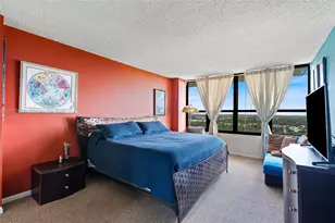 780 NE 69th St, Miami, FL 33138 - Photo 9