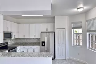 7905 SW 120th Ave, Miami, FL 33183 - Photo 5