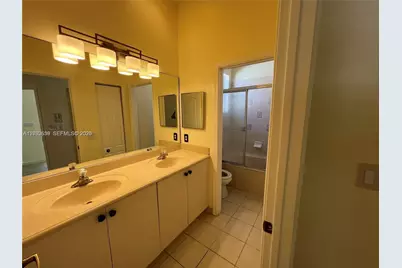 2240 Portofino Ave #0, Homestead, FL 33033 - Photo 7