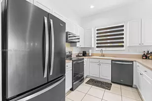 15780 SW 141st St, Miami, FL 33196 - Photo 5