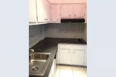 7441 Wayne Ave #2O, Miami Beach, FL 33141 - Photo 5