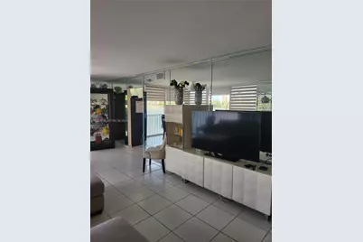 290 174th St #M19, Sunny Isles Beach, FL 33160 - Photo 5