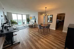 3001 S Ocean Dr, Hollywood, FL 33019 - Photo 7