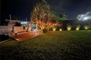 13305 Biscayne Island Terrace, North Miami, FL 33181 - Photo 31