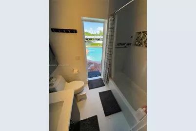 13305 Biscayne Island Ter, North Miami, FL 33181 - Photo 19