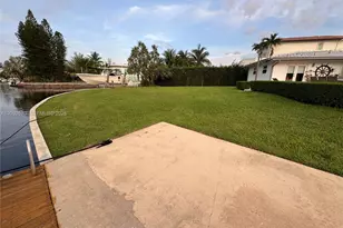13305 Biscayne Island Terrace, North Miami, FL 33181 - Photo 37