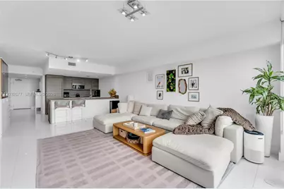 400 Sunny Isles Blvd #1917   |TWO STORIES, Sunny Isles Beach, FL 33160 - Photo 17