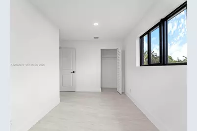 1055 Wyoming Ave, Fort Lauderdale, FL 33312 - Photo 13