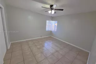 5225 NE 4th Ave, Oakland Park, FL 33334 - Photo 15