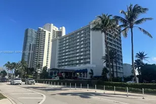 19201 Collins Ave, Sunny Isles Beach, FL 33160 - Photo 19