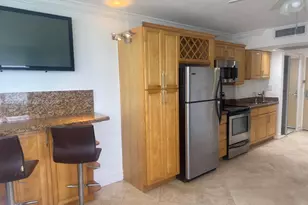 19201 Collins Ave, Sunny Isles Beach, FL 33160 - Photo 9