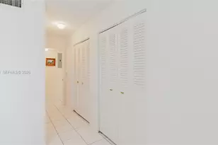 424 SE 10th St, Dania Beach, FL 33004 - Photo 47