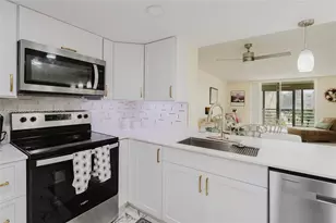 424 SE 10th St, Dania Beach, FL 33004 - Photo 17