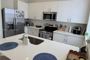 2424 SE 29th St, Homestead, FL 33035 - Photo 5