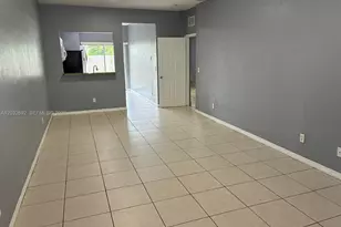 55 SW 14th Terrace, Homestead, FL 33030 - Photo 3