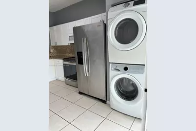 55 SW 14th Ter #55, Homestead, FL 33030 - Photo 7