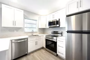 1825 Cleveland St, Hollywood, FL 33020 - Photo 5