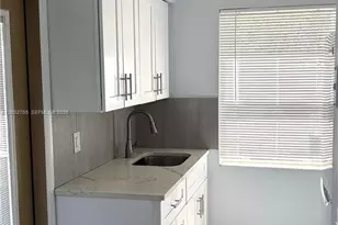 601 S 19th Ave, Hollywood, FL 33020 - Photo 7
