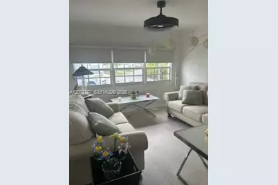 8721 SW 22nd Ct, Davie, FL 33324 - Photo 7