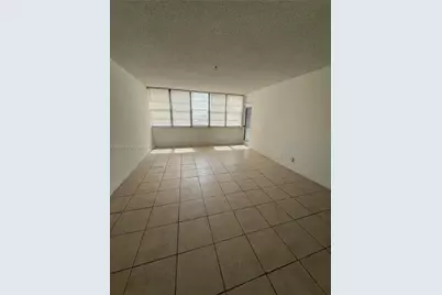 2025 NE 164th St #812, North Miami Beach, FL 33162 - Photo 5