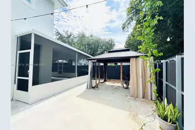 363 NE 35th Ter, Homestead, FL 33033 - Photo 35