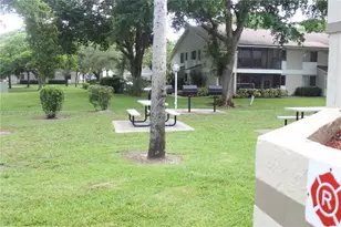 110 Gardens Dr, Pompano Beach, FL 33069 - Photo 37