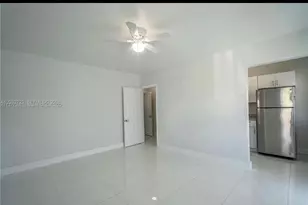 7935 Crespi Blvd, Miami Beach, FL 33141 - Photo 3