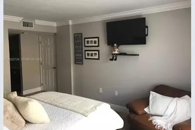 1300 SW 122nd Ave #206-2, Miami, FL 33184 - Photo 7