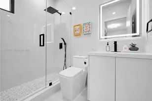 15490 SW 18th Ln, Miami, FL 33185 - Photo 31