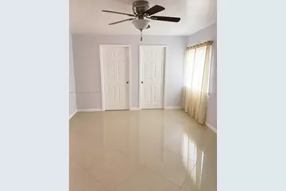 661 SW 67th Ter #661, Pembroke Pines, FL 33023 - Photo 3