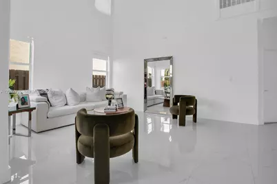 11559 NW 84th Ter, Doral, FL 33178 - Photo 9