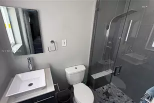 10455 SW 42nd Terrace, Miami, FL 33165 - Photo 15