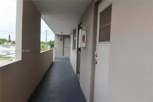 1850 NE 169th St, North Miami Beach, FL 33162 - Photo 29