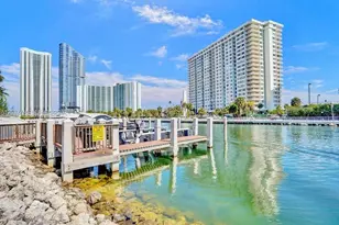 400 Kings Point Dr, Sunny Isles Beach, FL 33160 - Photo 29