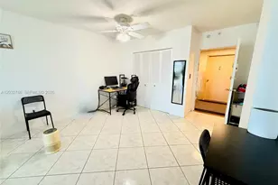 400 Kings Point Dr, Sunny Isles Beach, FL 33160 - Photo 5