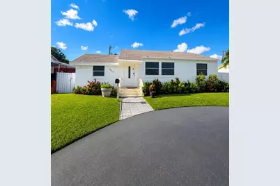 3625 NW 13th St, Miami, FL 33125 - Photo 1