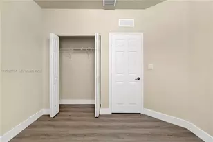 8620 NW 97th Ave, Doral, FL 33178 - Photo 21
