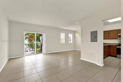 8620 NW 97th Ave #213, Doral, FL 33178 - Photo 3