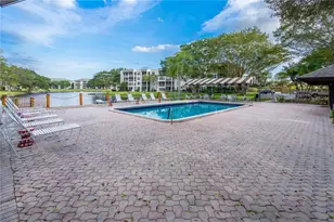 9340 Lagoon Pl, Davie, FL 33324 - Photo 19