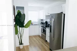 1126 SE 13th Terrace, Homestead, FL 33035 - Photo 5