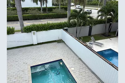 7433 NW 99th Ave, Doral, FL 33178 - Photo 21