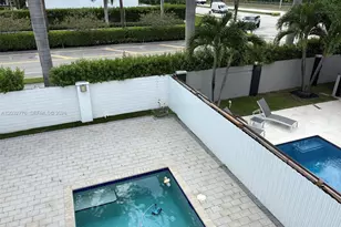 7433 NW 99th Ave, Doral, FL 33178 - Photo 21