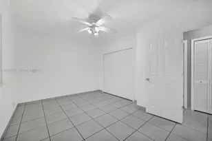451 E 37th St, Hialeah, FL 33013 - Photo 27