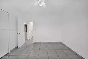 451 E 37th St, Hialeah, FL 33013 - Photo 15