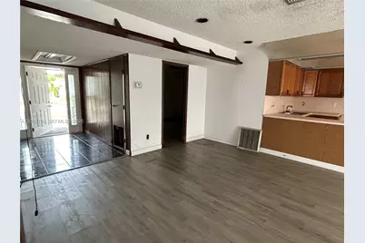 1772 NW 36th Ct, Oakland Park, FL 33309 - Photo 15